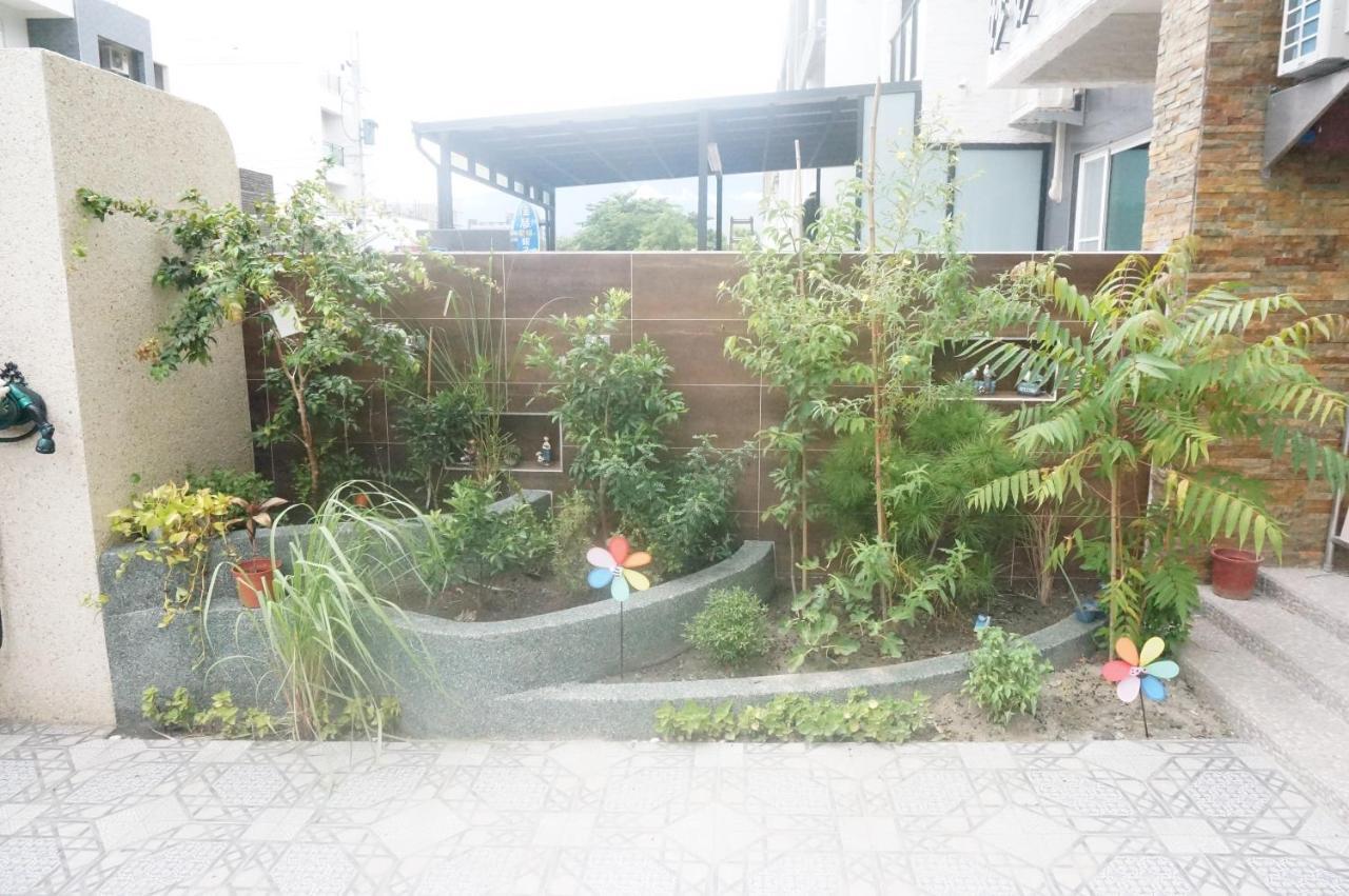 Holby No.8 Elevator Homestay Taitung Екстер'єр фото